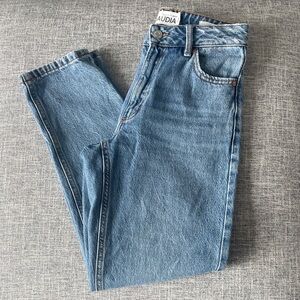 Dynamite Claudia Mom Jeans